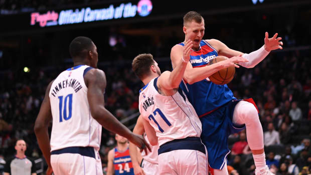 Kristaps Porzingis, Washington Wizards, Dallas Mavericks, Luka Doncic